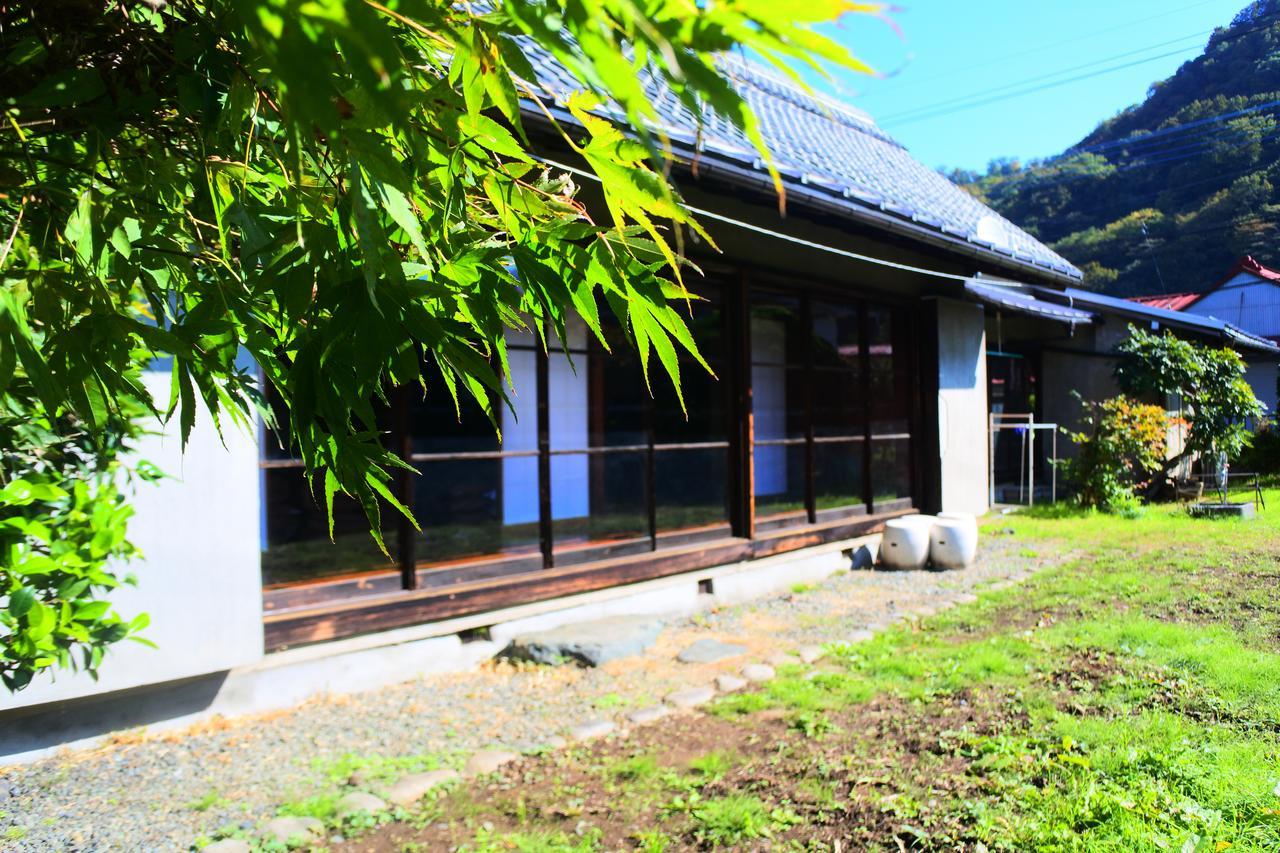 Guest House Yukari Tsuru Dış mekan fotoğraf